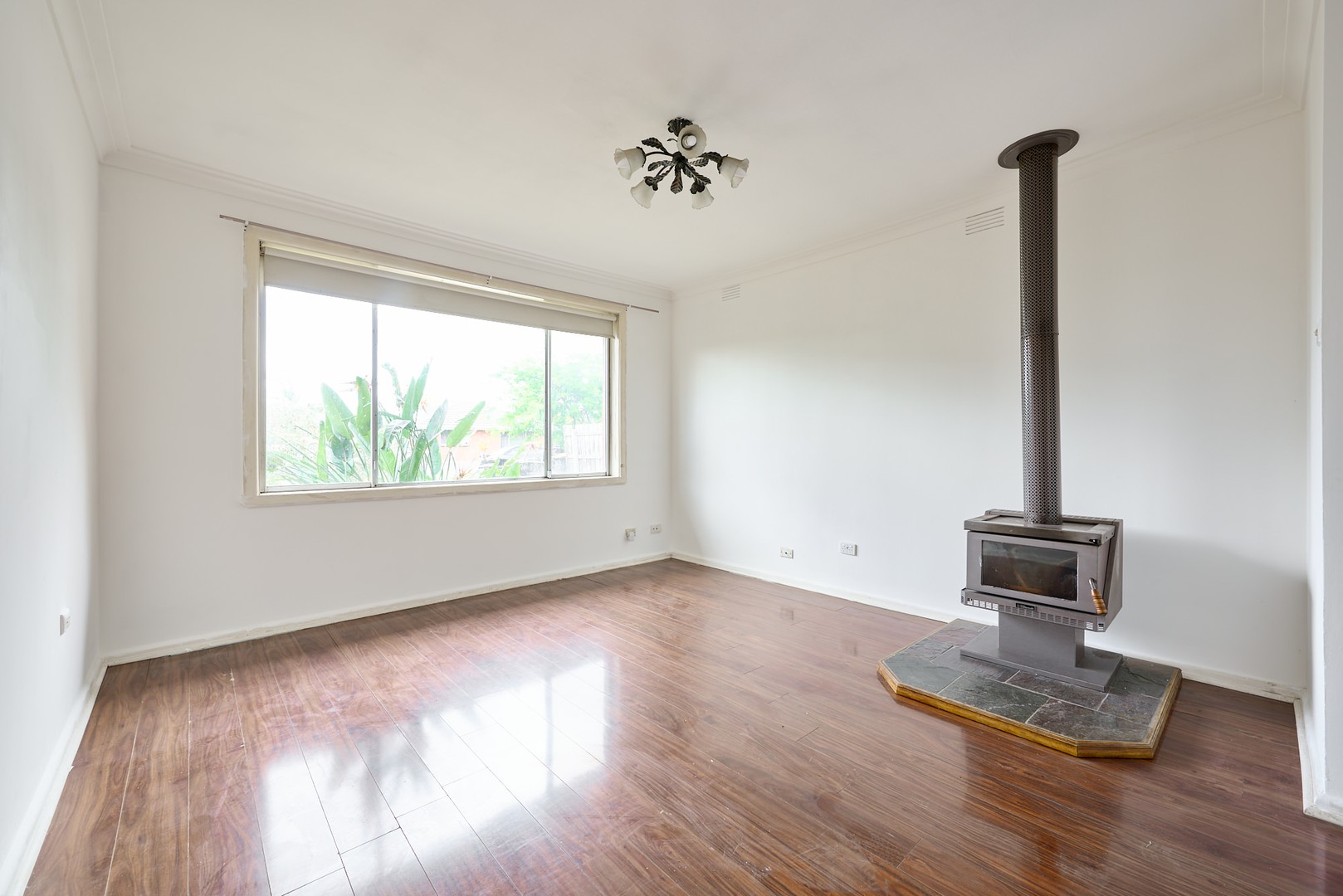 2/33 Nicole Avenue, Dandenong North, VIC 3175 - Thumbnail 1 - 24/12/2024