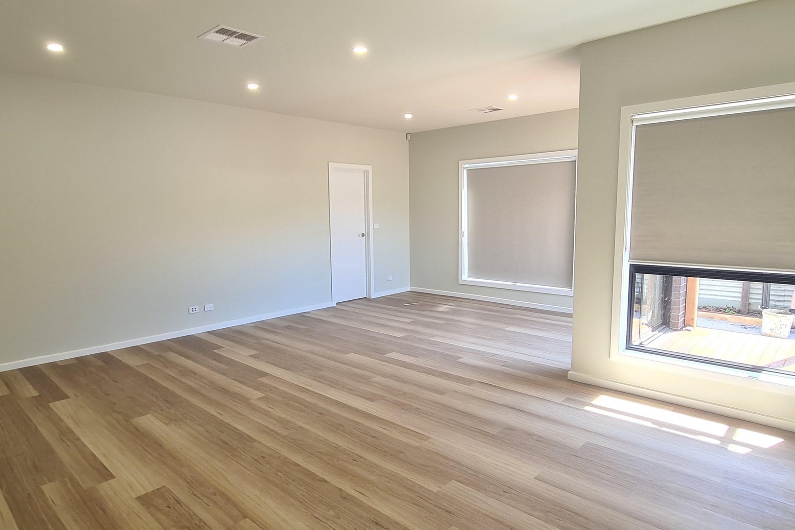2/33 Watt Avenue, Oak Park, VIC 3046, Oak Park - Thumbnail 4