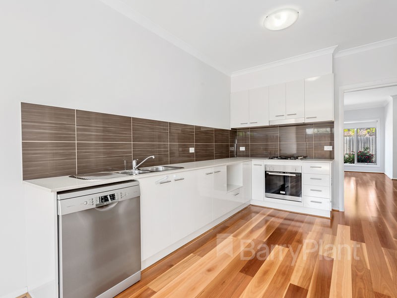 2/34 Adele Avenue, Ferntree Gully, VIC 3156 - Thumbnail 2 - 05/10/2021