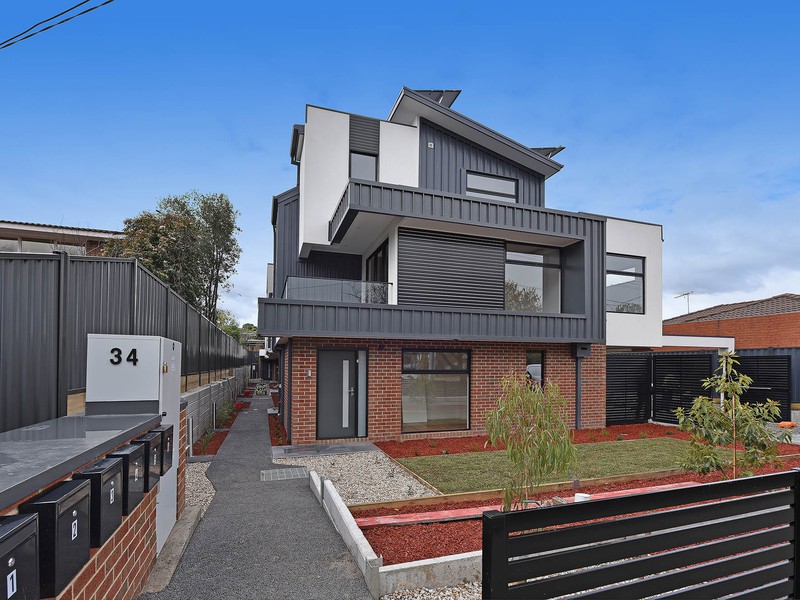 2/34 Bulla Road, Strathmore, VIC 3041 - Image - 22/10/2025