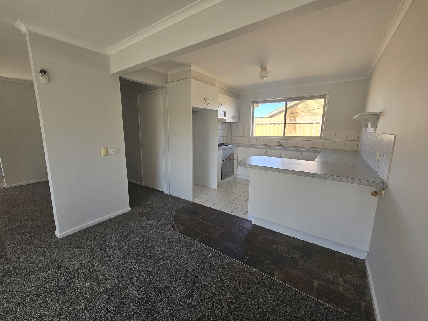 2/35 Hunter Avenue, Hoppers Crossing, VIC 3029, Hoppers Crossing - Thumbnail 2