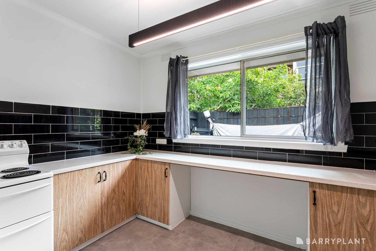 2/35 Plummer Road, Mentone, VIC 3194, Mentone - Thumbnail 4