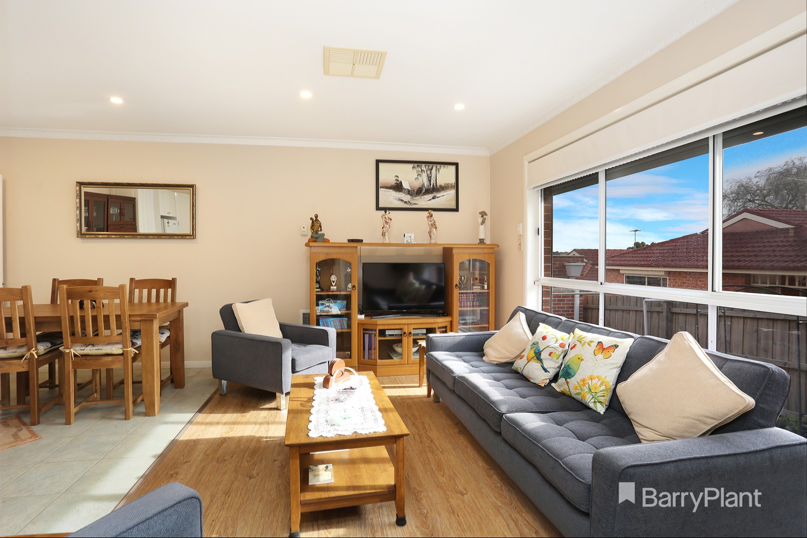 2/35 Rokewood Crescent, Meadow Heights, VIC 3048, Meadow Heights - Thumbnail 2