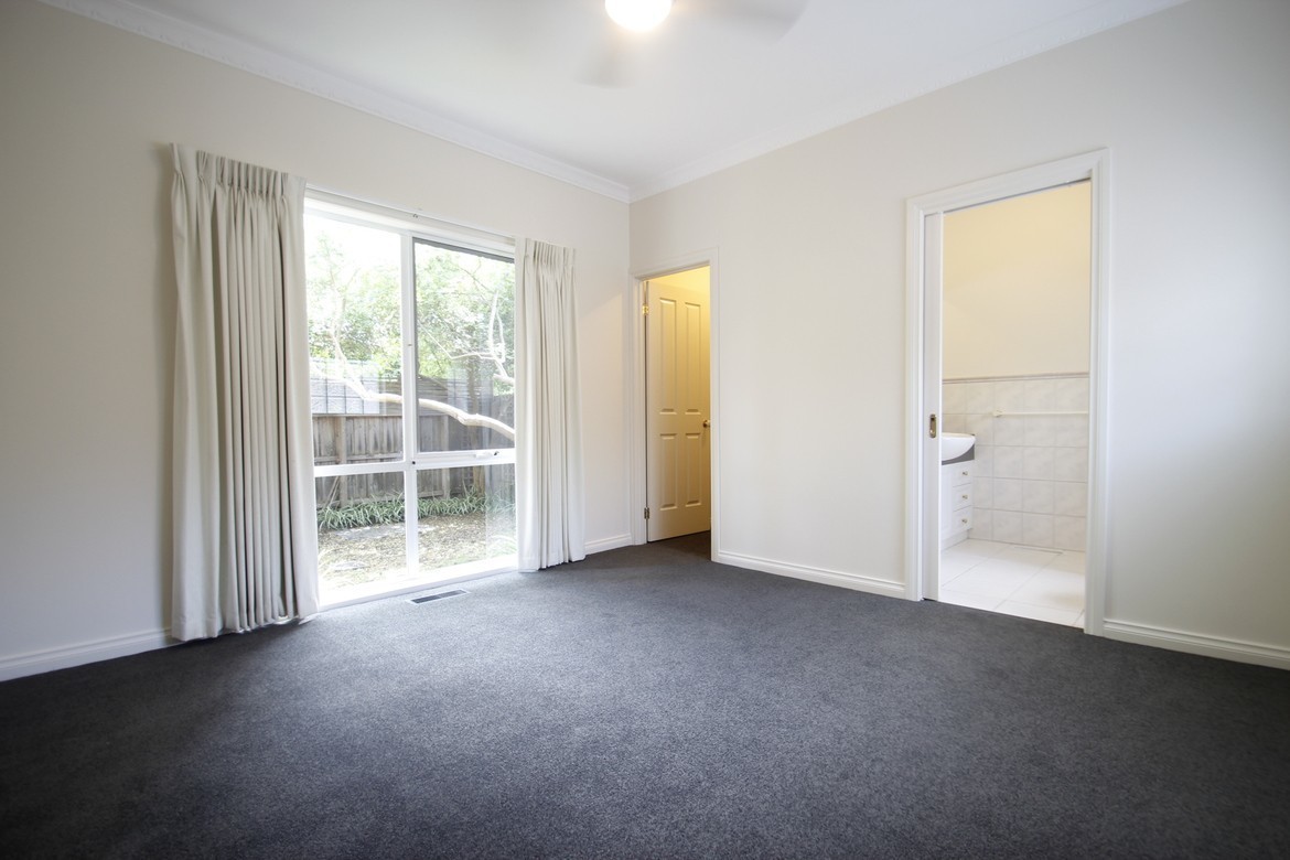 2/357 Stephensons Road, Mount Waverley, VIC 3149, Mount Waverley - Thumbnail 2
