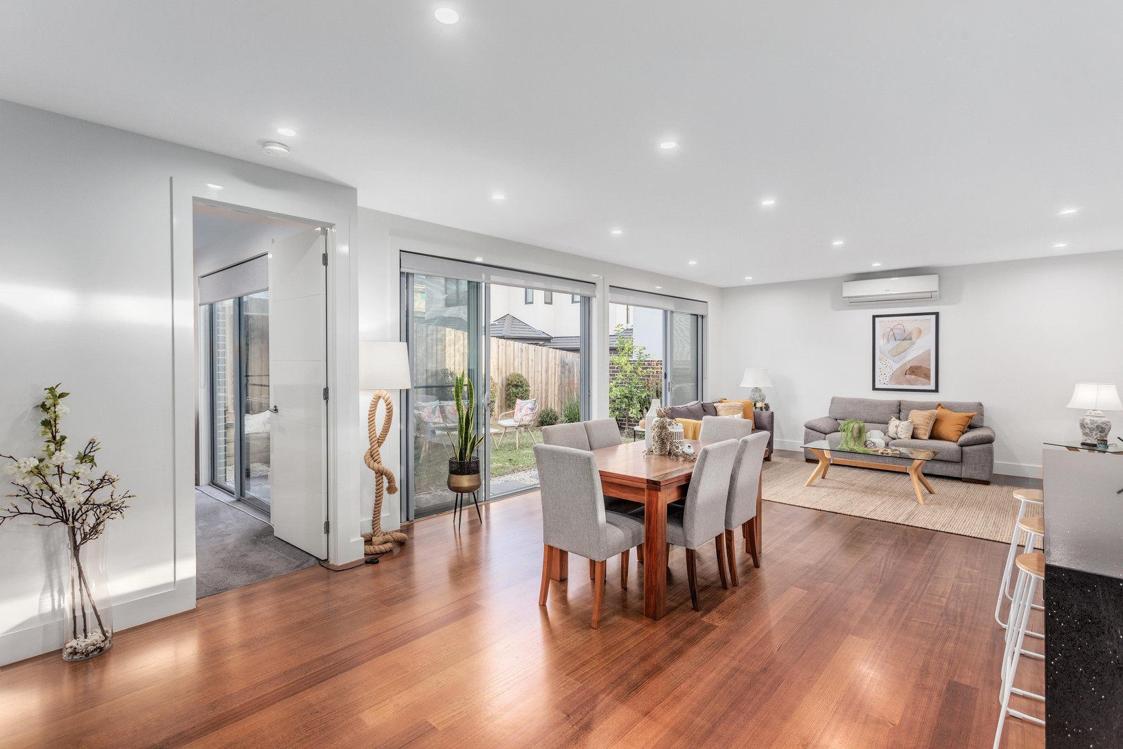 2/36 Boronia Grove, Doncaster East, VIC 3109, Doncaster East - Thumbnail 4