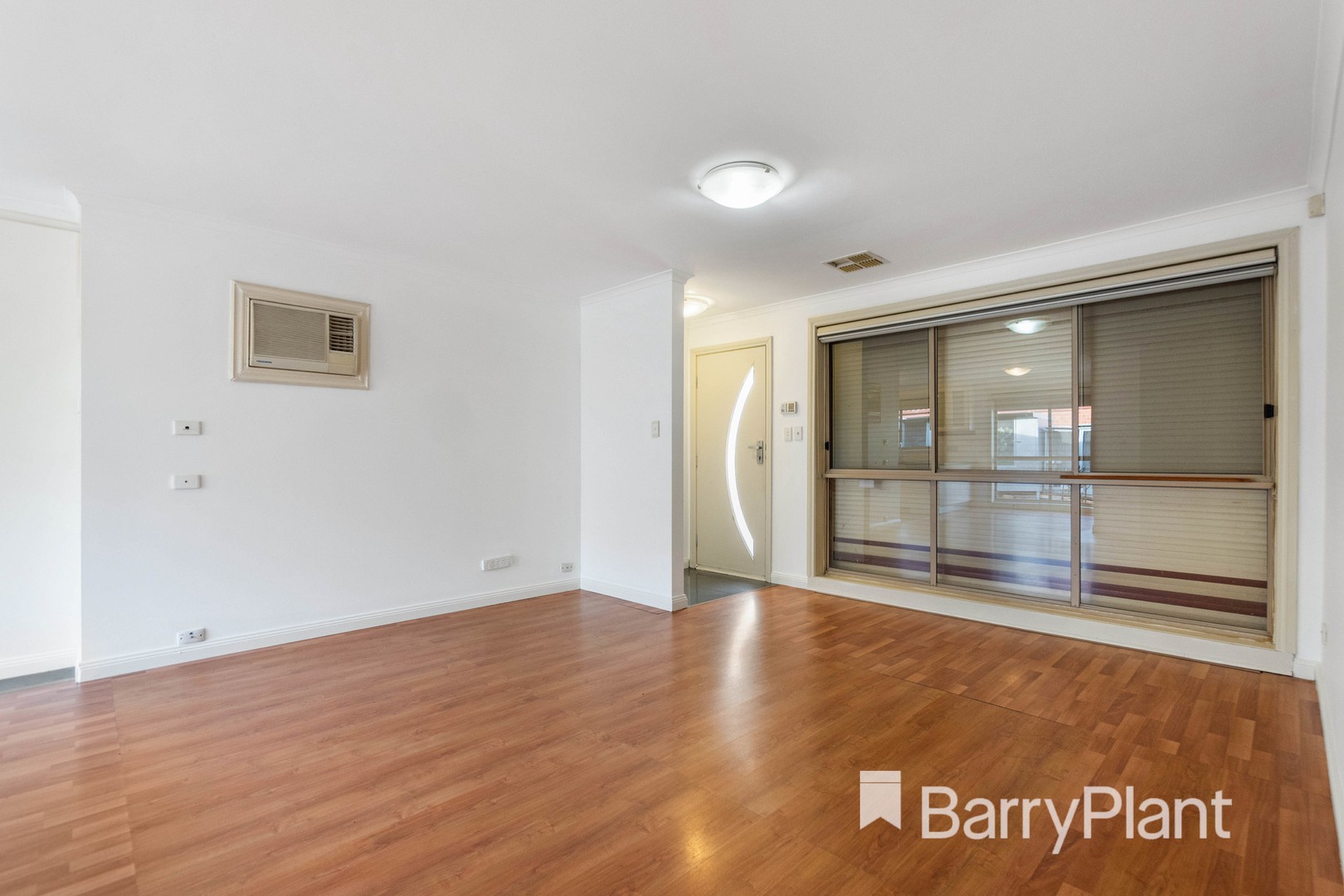 2/36 Branston Road, St Albans, VIC 3021, St Albans - Thumbnail 2