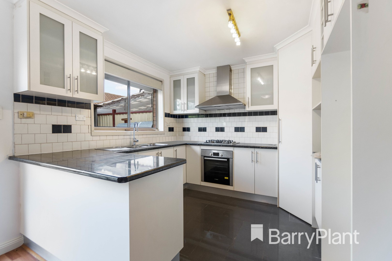 2/36 Branston Road, St Albans, VIC 3021, St Albans - Thumbnail 4