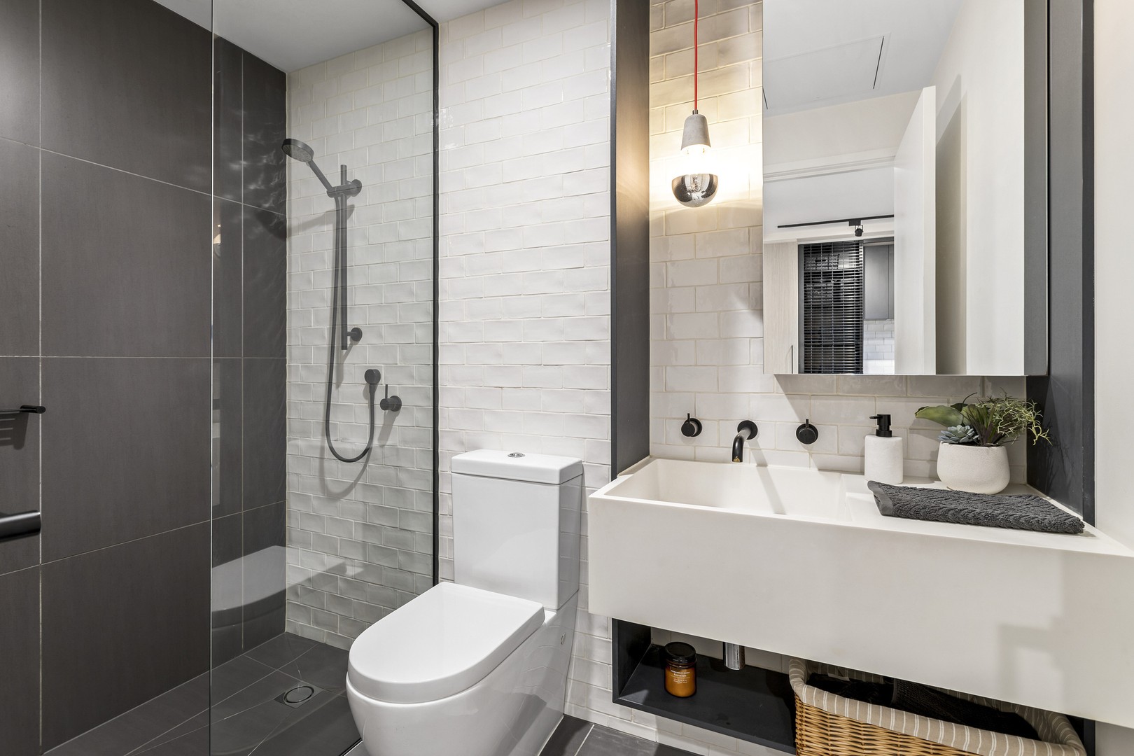 2/36 Collins Street, Essendon, VIC 3040, Essendon - Thumbnail 4