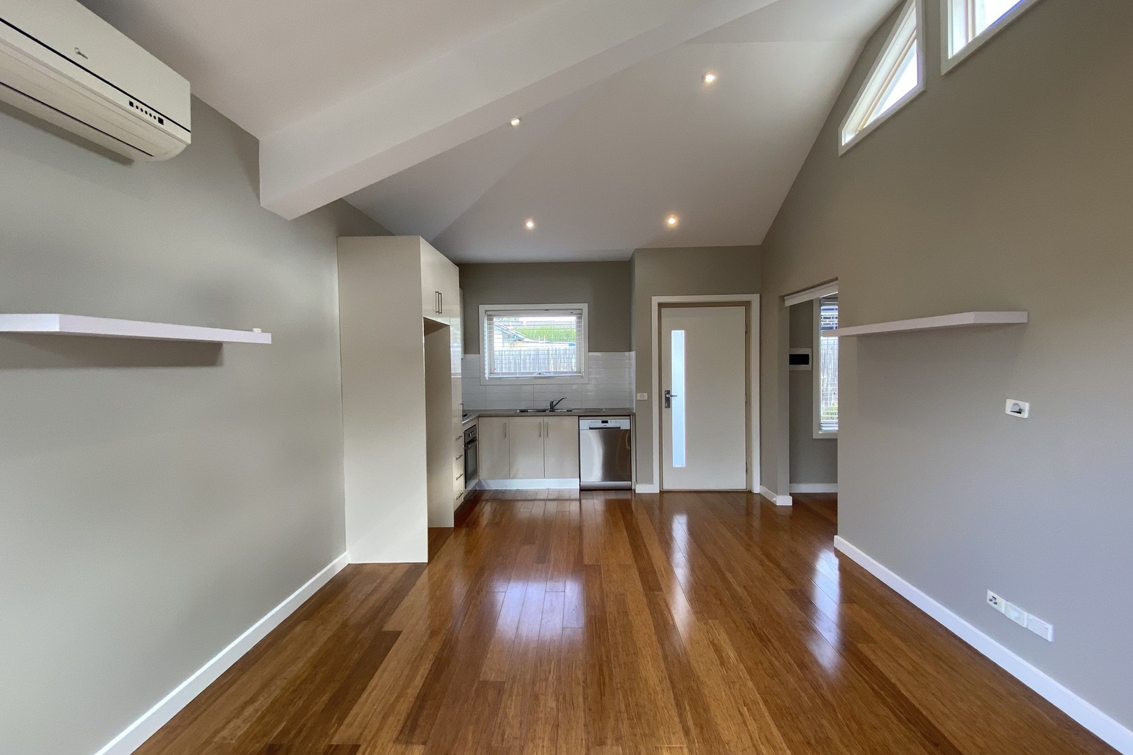 2/36 Eton Street, Preston, VIC 3072, Preston - Thumbnail 4