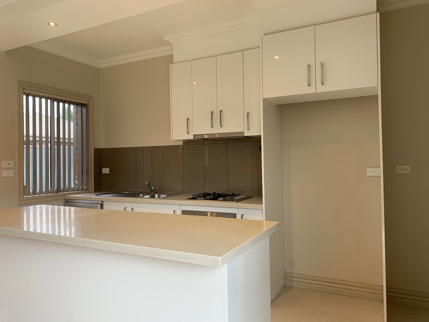 2/36 Hart Street, Airport West, VIC 3042, Airport West - Thumbnail 3