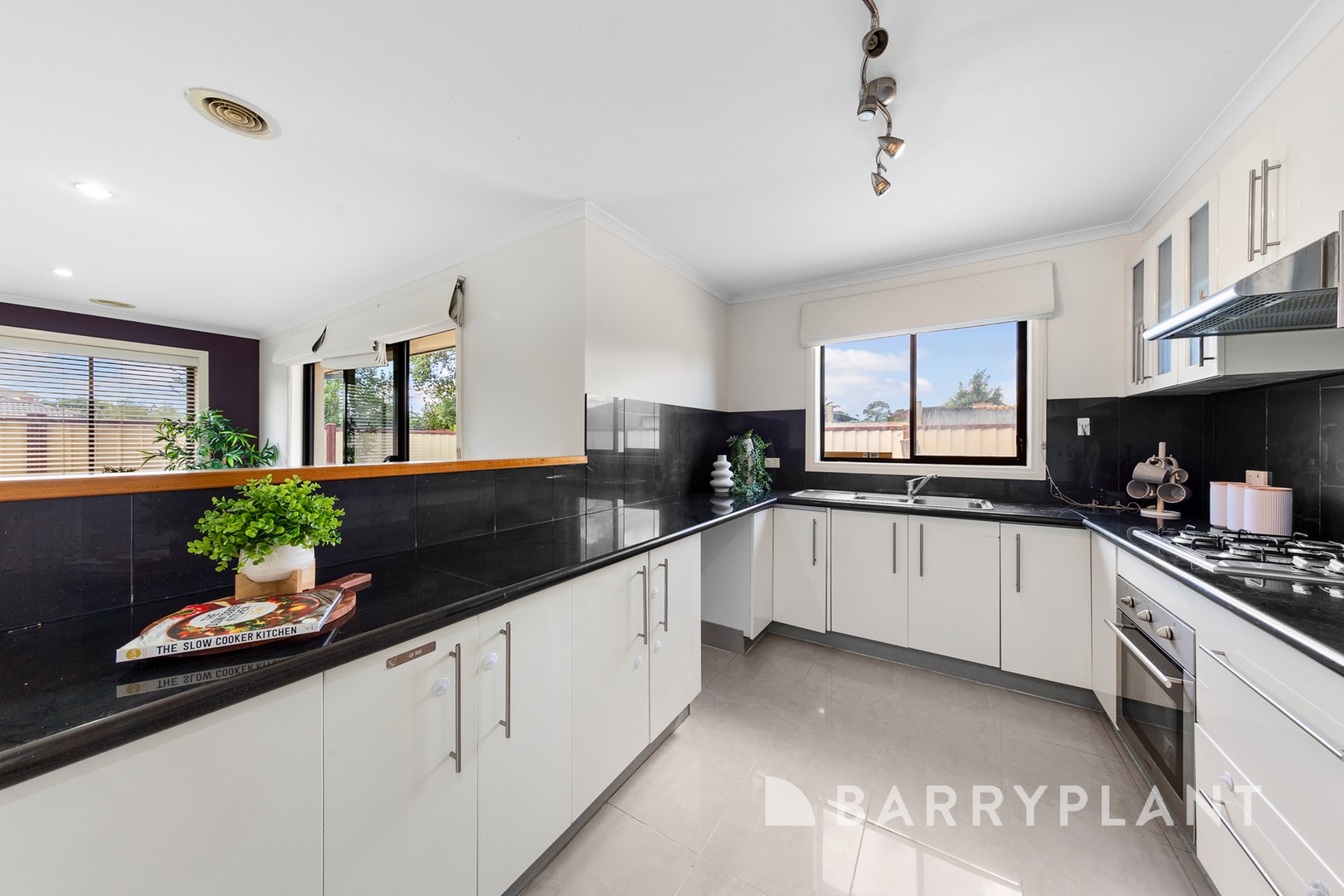 2/36 Ivanhoe Avenue, St Albans, VIC 3021, St Albans - Thumbnail 6