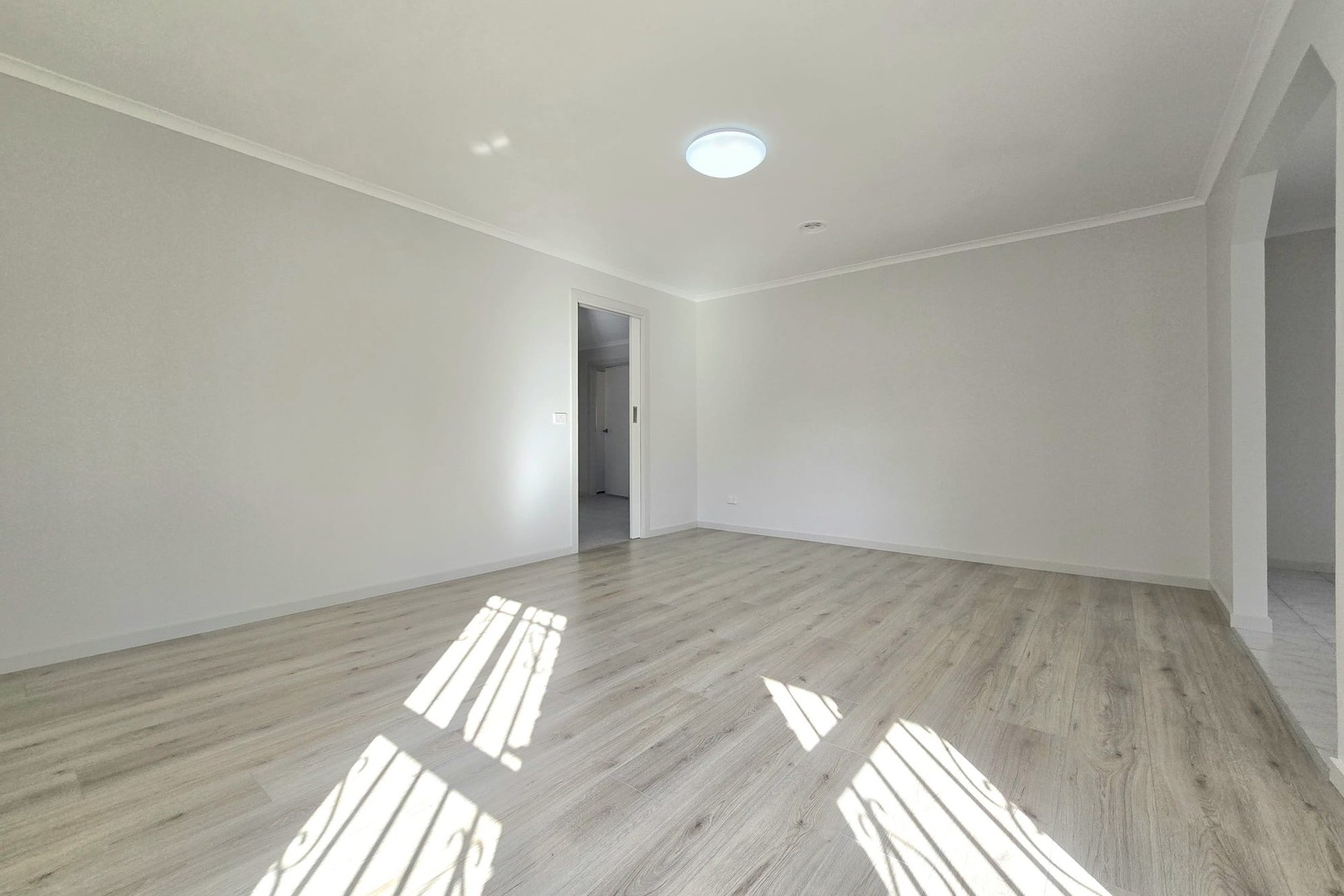 2/36 Somerset Drive, Sunshine North, VIC 3020, Sunshine North - Thumbnail 3