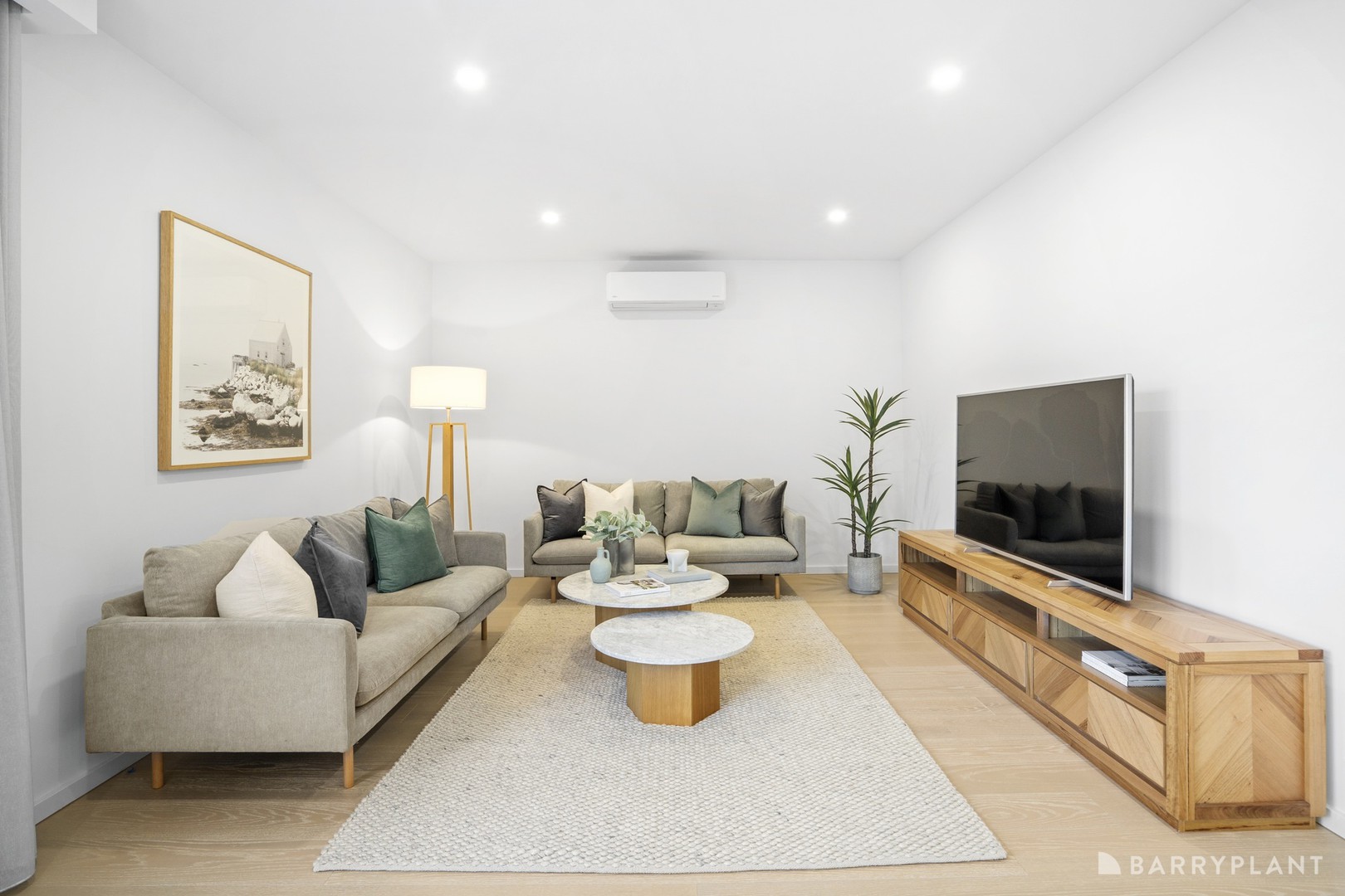 2/36 Sunbeam Avenue, Ringwood East, VIC 3135 - Thumbnail 2 - 08/10/2025