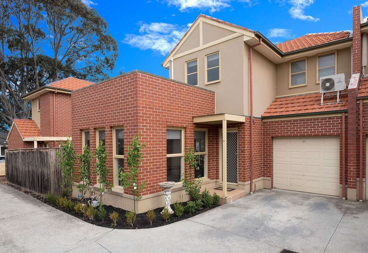 2/367 Napier Street, Strathmore, VIC 3041