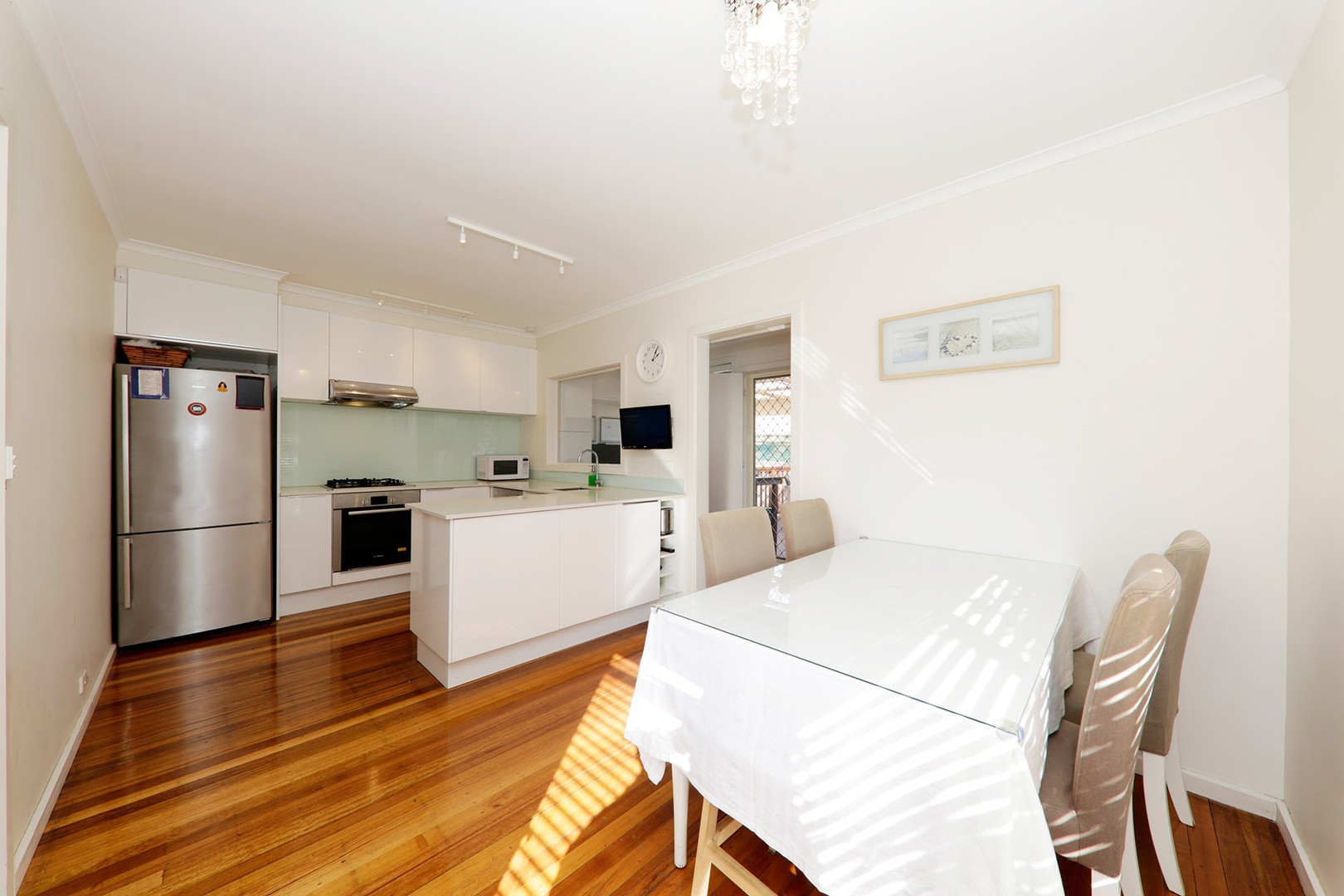 2/37 Gyton Avenue, Glen Waverley, VIC 3150, Glen Waverley - Thumbnail 3