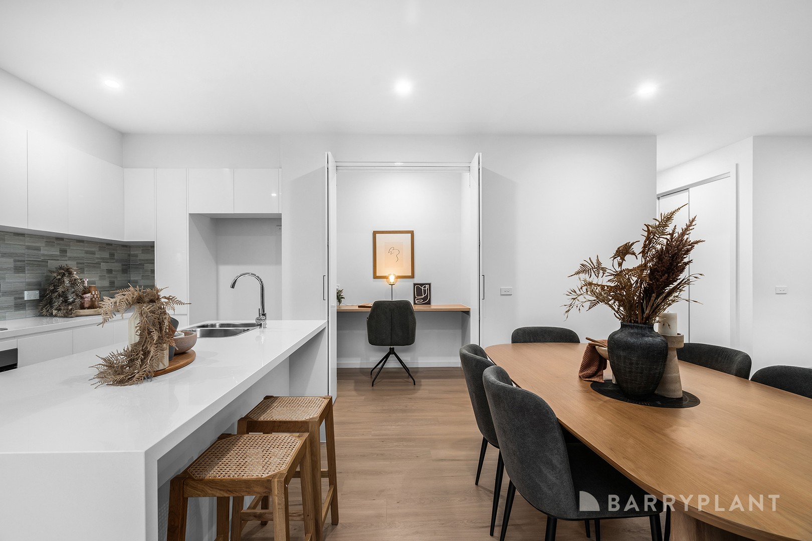 2/37 Terrigal Crescent, Kilsyth, VIC 3137, Kilsyth - Thumbnail 5