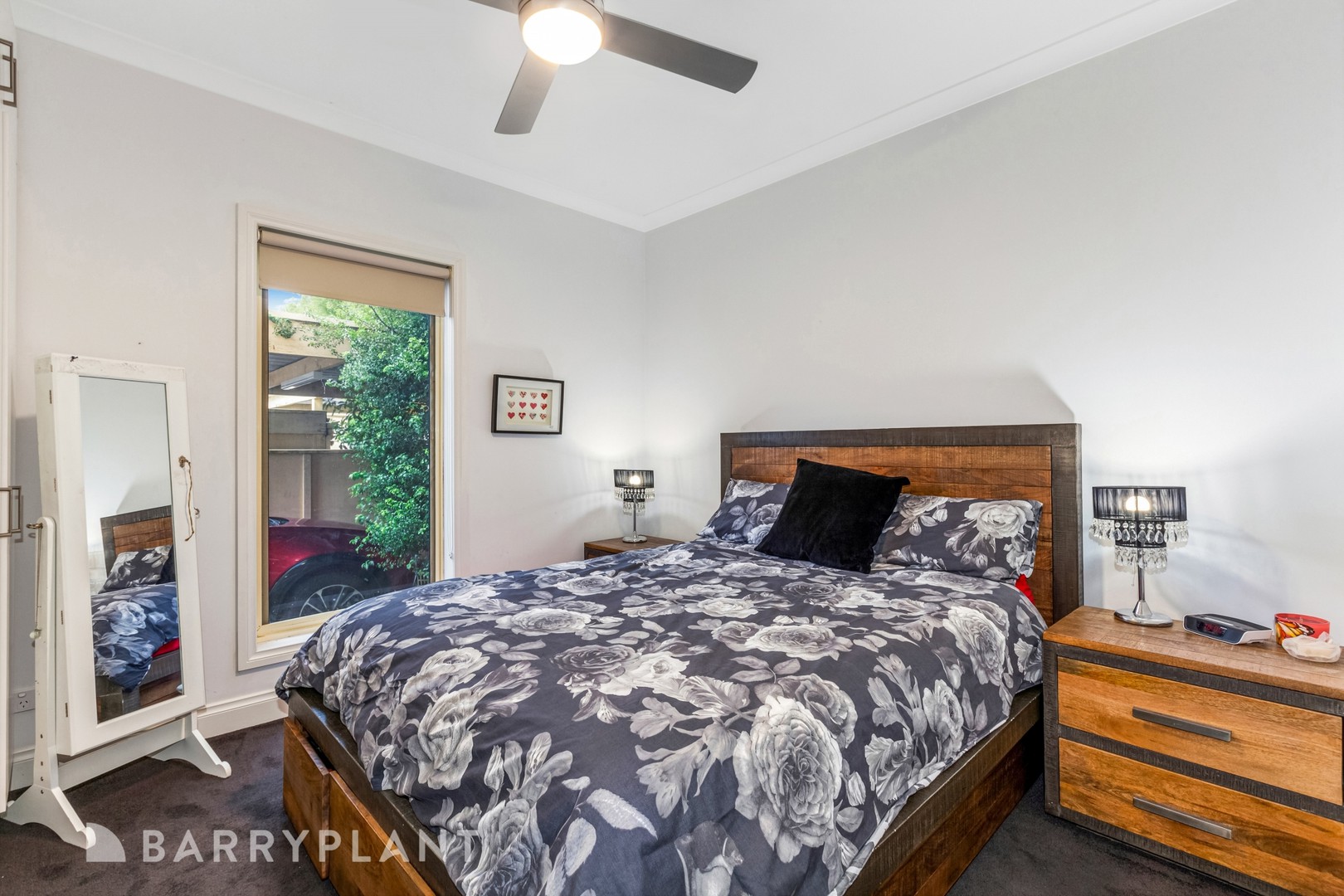 2/37A George Street, Kilmore, VIC 3764 - Thumbnail 2 - 05/05/2025