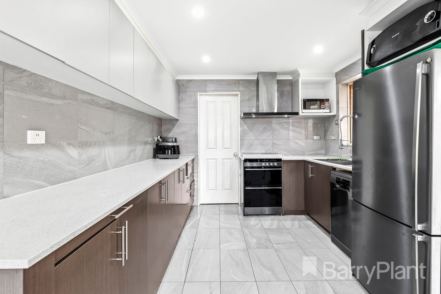 2/38 Bardsley Street, Sunshine West, VIC 3020 - Thumbnail 2 - 05/04/2022