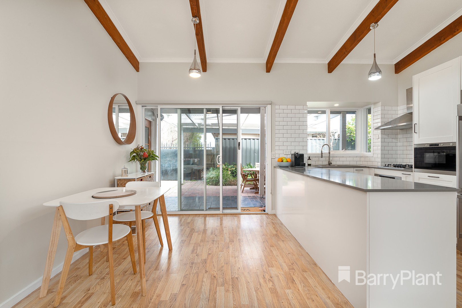 2/38 Finchley AvenueGlenroy, VIC 3046, Glenroy - Thumbnail 3