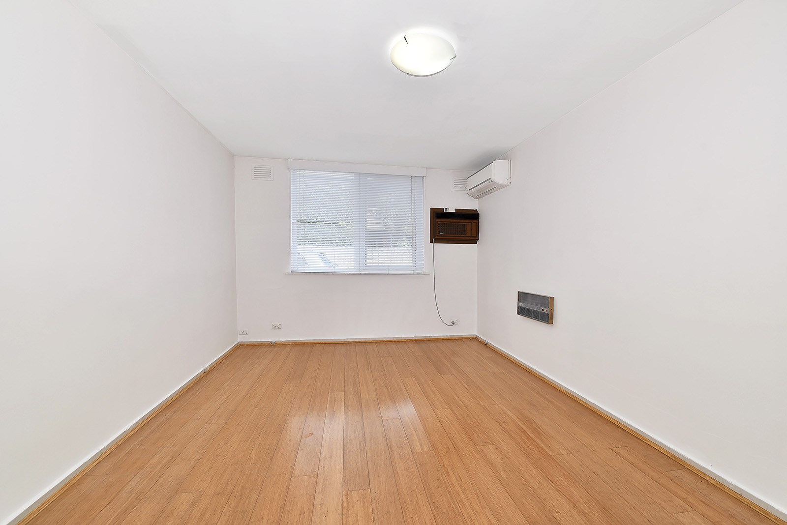 2/38 Middle Road, Maribyrnong, VIC 3032, Maribyrnong - Thumbnail 4