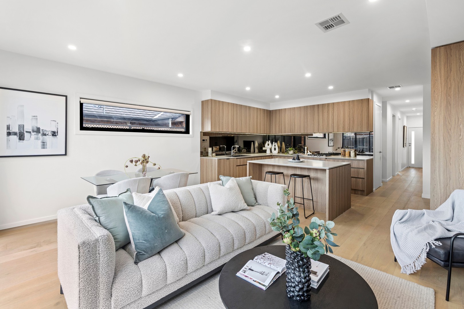 2/38 Muriel Street, Niddrie, VIC 3042 - Thumbnail 2 - 05/06/2026