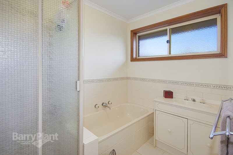2/38 Waurnvale Drive, Belmont, VIC 3216, Belmont - Thumbnail 8