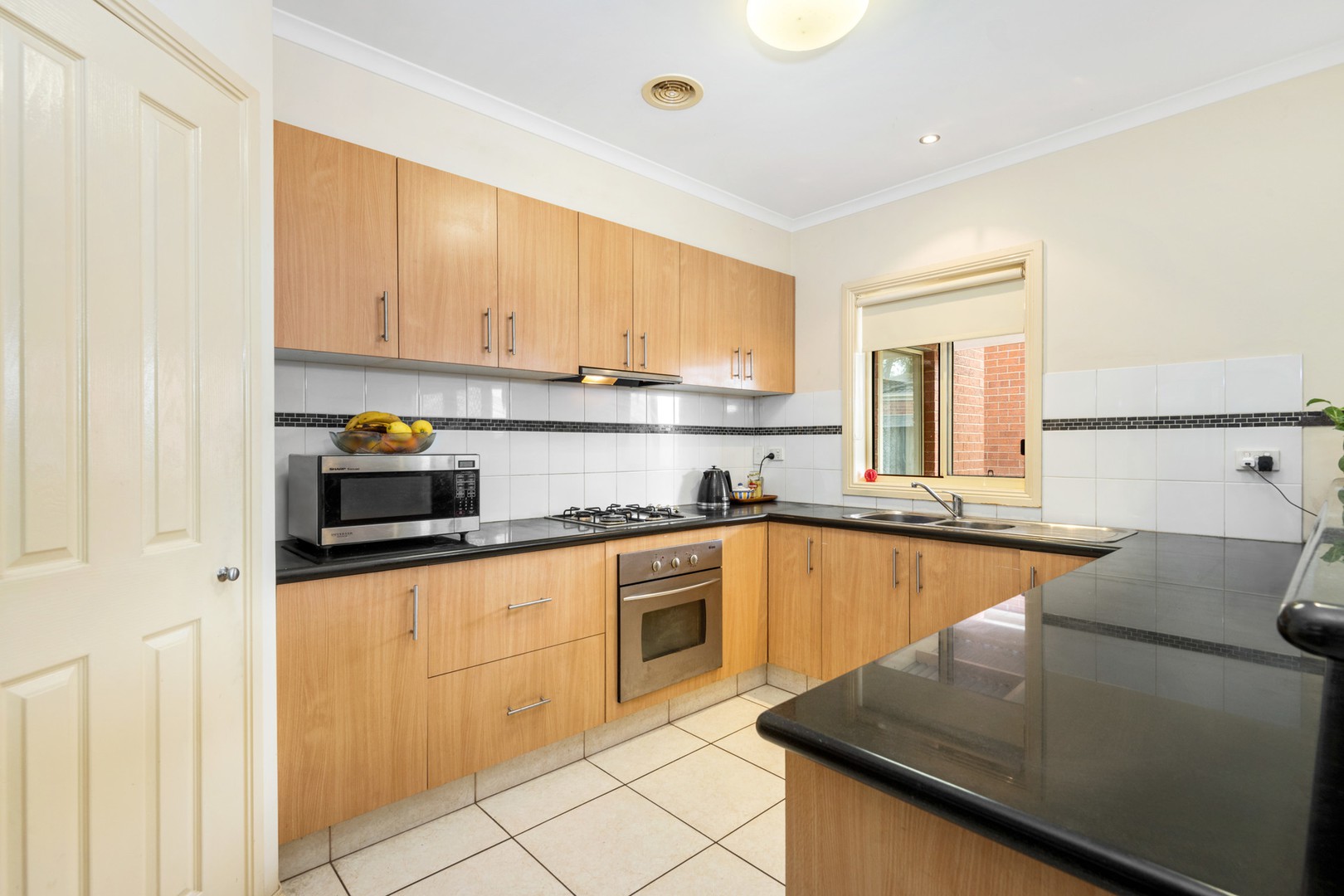 2/388 Autumn Street, Herne Hill, VIC 3218, Herne Hill - Thumbnail 2