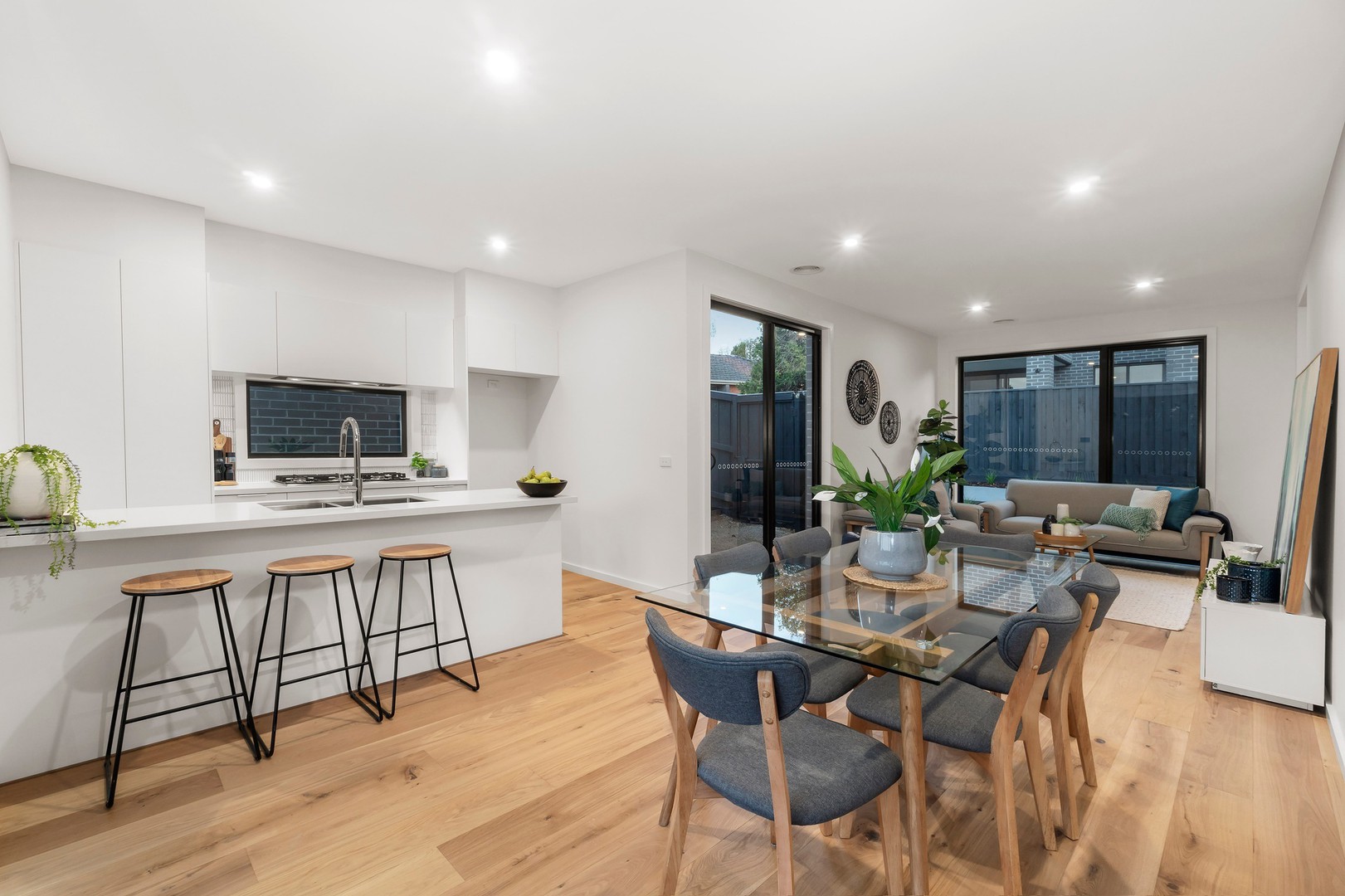 2/39 Allanfield Crescent, Boronia, VIC 3155, Boronia - Thumbnail 2