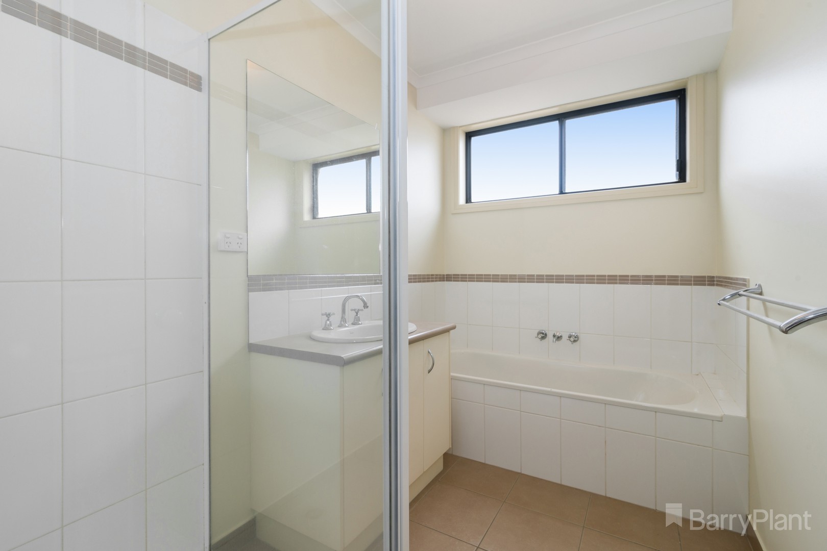 2/397 High StreetGolden Square, VIC 3555  - Leased, Golden Square - Thumbnail 3