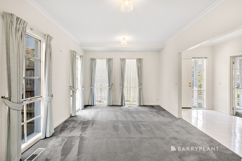 2/4 Boyd Street, Doncaster, VIC 3108 - Thumbnail 2 - 16/08/2024