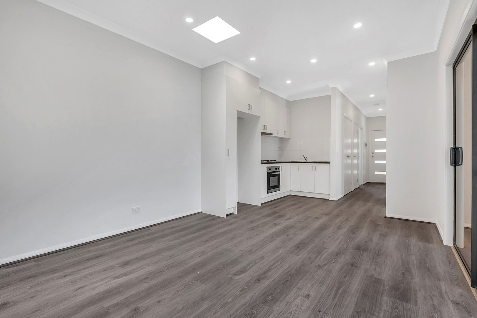 2/4 Bradshaw Street, Kingsbury, VIC 3083, Kingsbury - Thumbnail 3