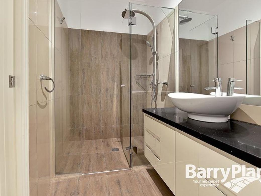 2/4 Bruford Avenue, Wheelers Hill, VIC 3150, Wheelers Hill - Thumbnail 7