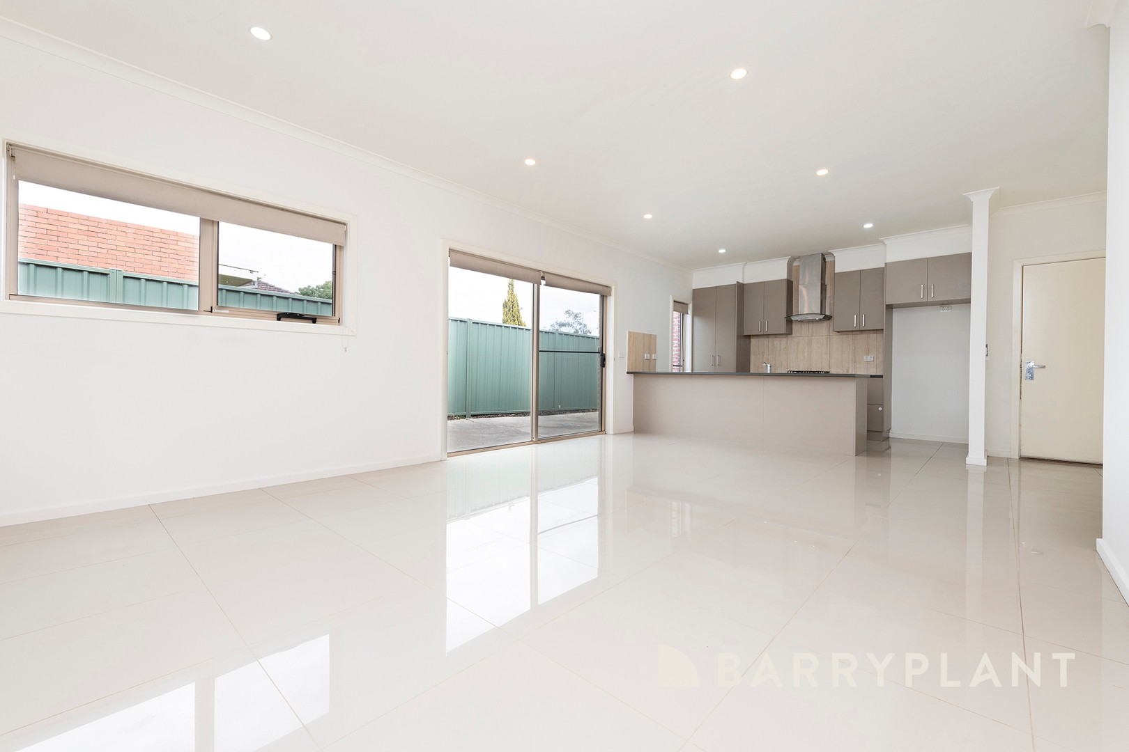 2/4 Cobrey Street, Sunshine, VIC 3020, Sunshine - Thumbnail 4
