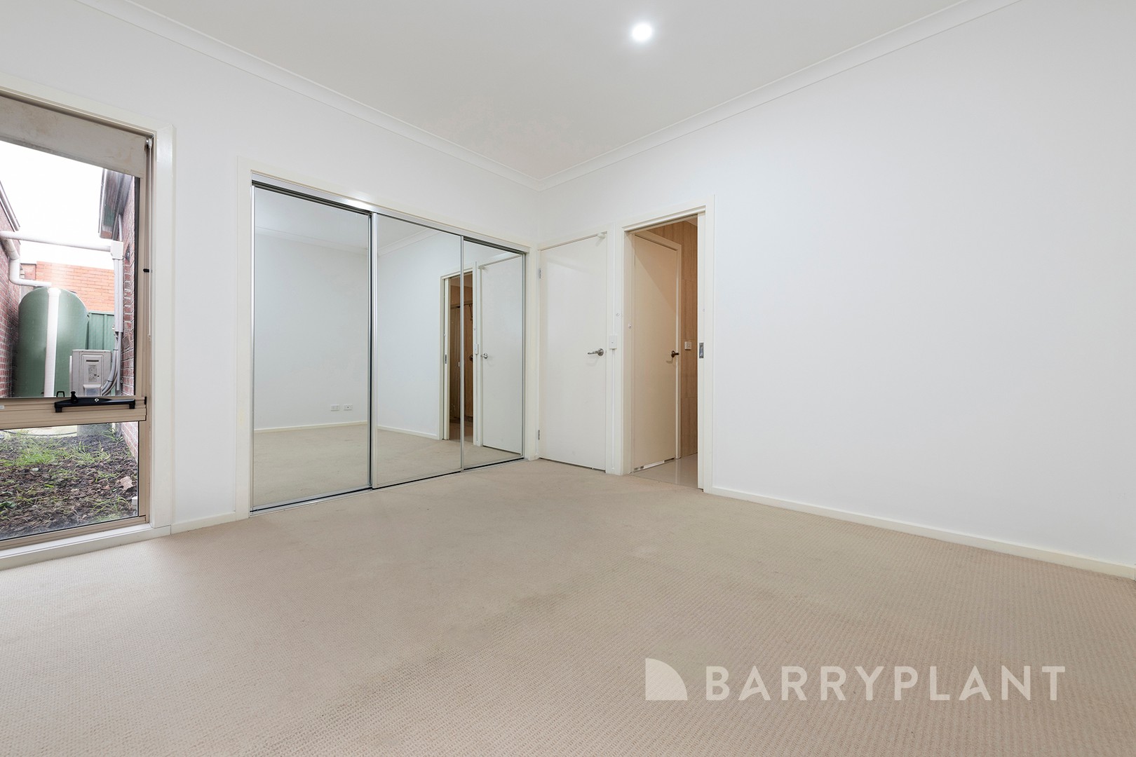 2/4 Cobrey Street, Sunshine, VIC 3020, Sunshine - Thumbnail 6