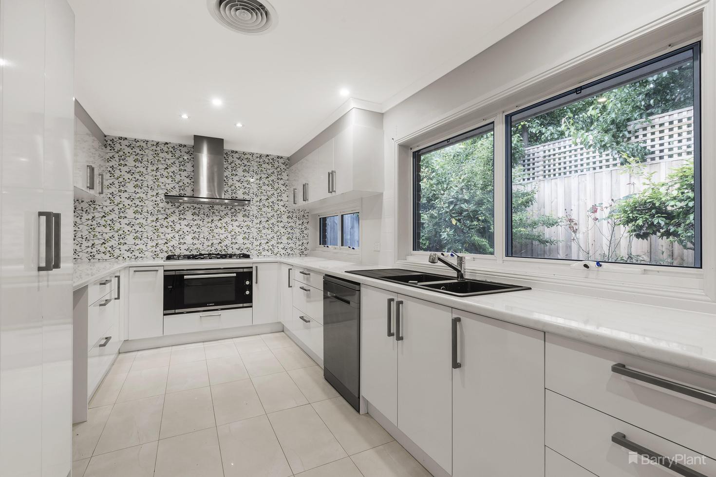 2/4 Collins Street, Box Hill, VIC 3128, Box Hill - Thumbnail 3