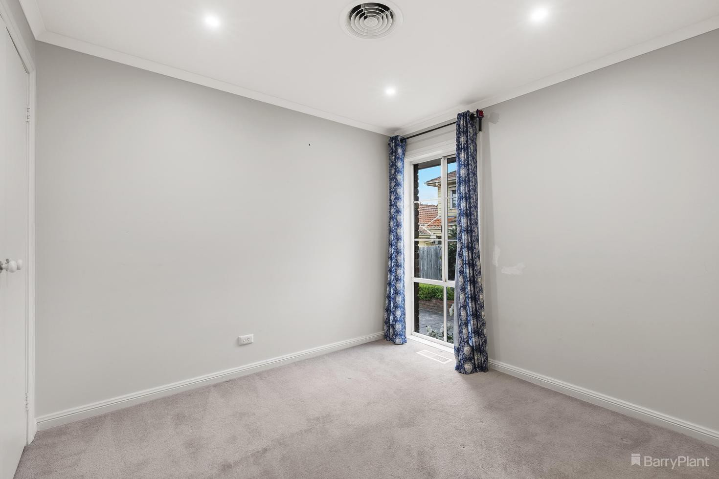 2/4 Collins Street, Box Hill, VIC 3128, Box Hill - Thumbnail 6