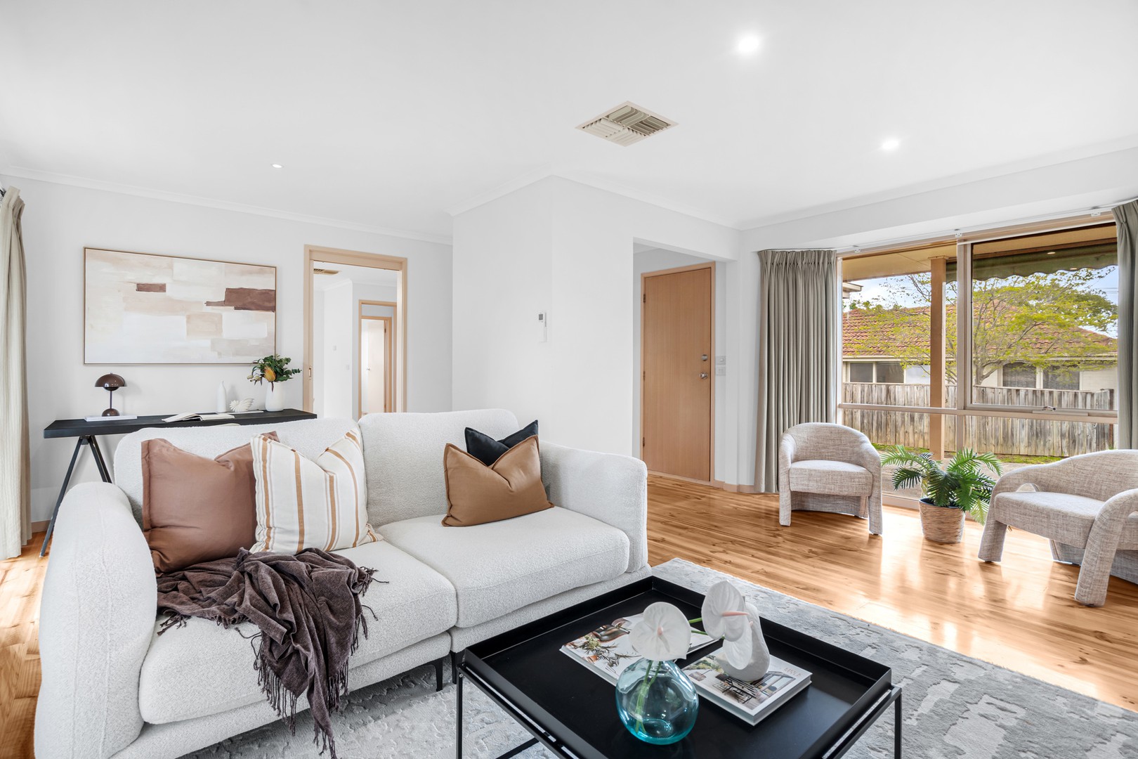 2/4 Dion Road, Glen Waverley, VIC 3150 - Thumbnail 2 - 08/10/2026