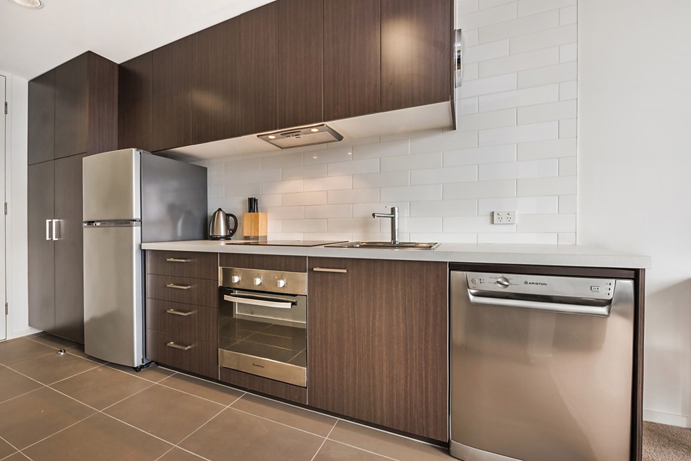 2/4 Ficinia Mews, Highton, VIC 3216, Highton - Thumbnail 2