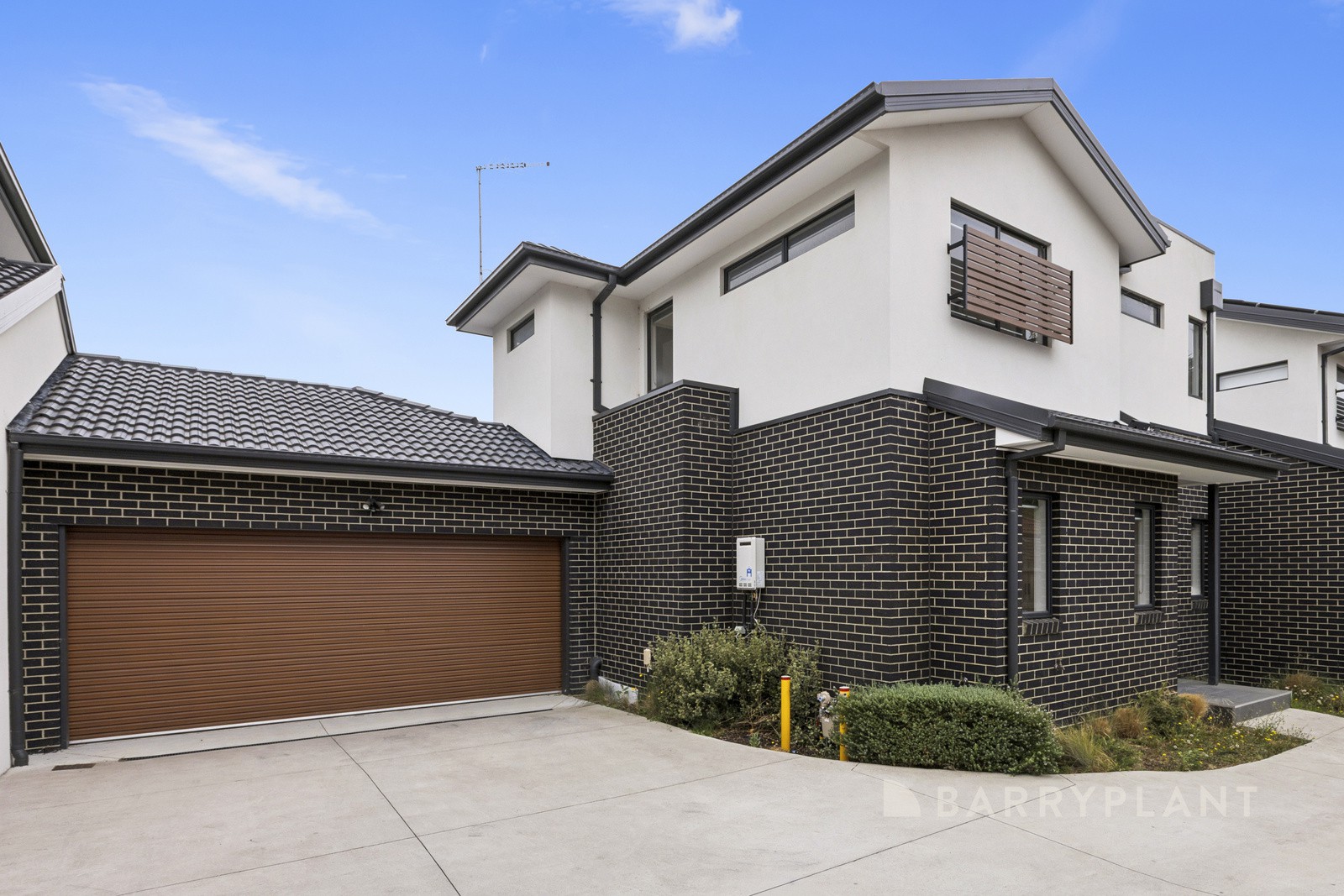 2/4 Fulton Crescent, Burwood, VIC 3125 - Thumbnail 2 - 12/02/2026
