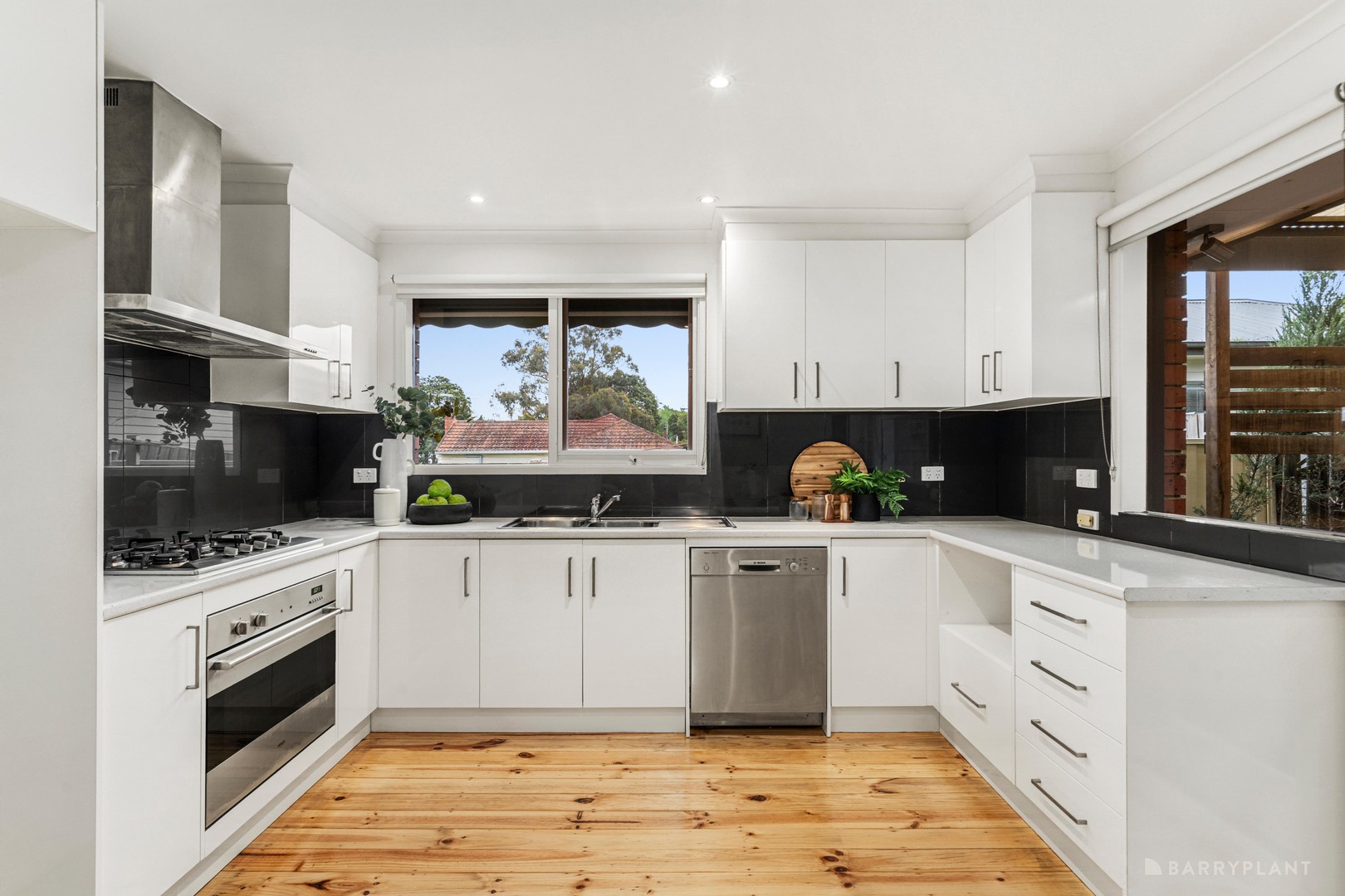 2/4 Garden Street, Ringwood, VIC 3134, Ringwood - Thumbnail 3