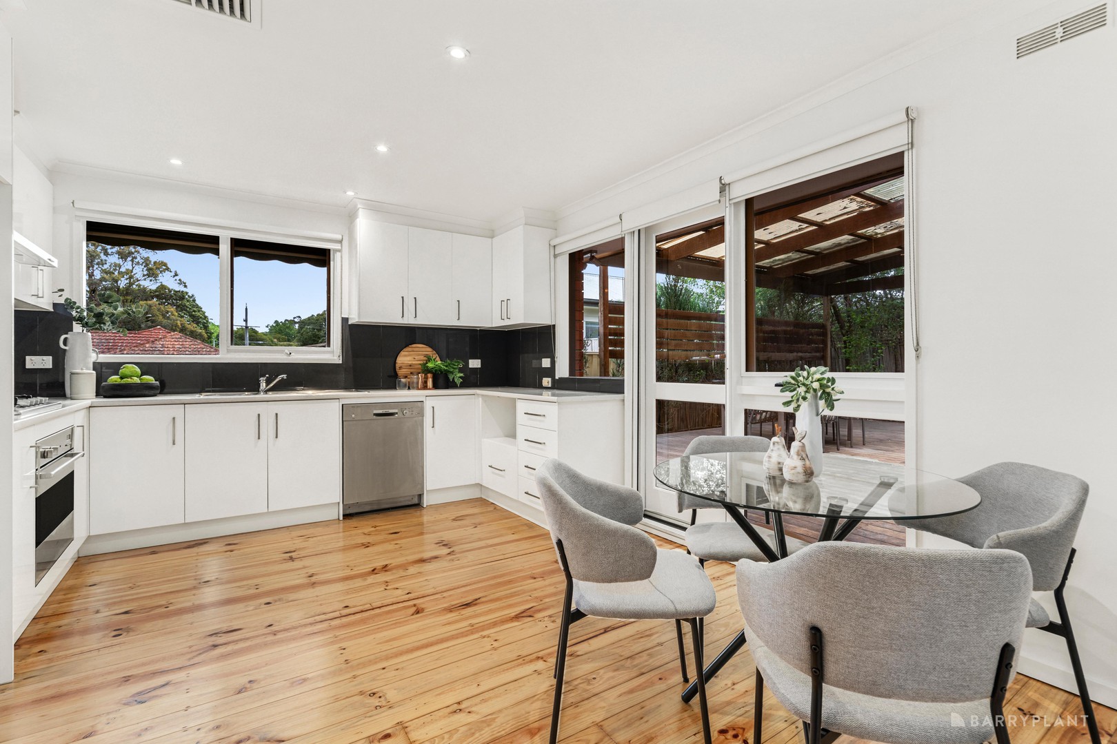 2/4 Garden Street, Ringwood, VIC 3134, Ringwood - Thumbnail 4
