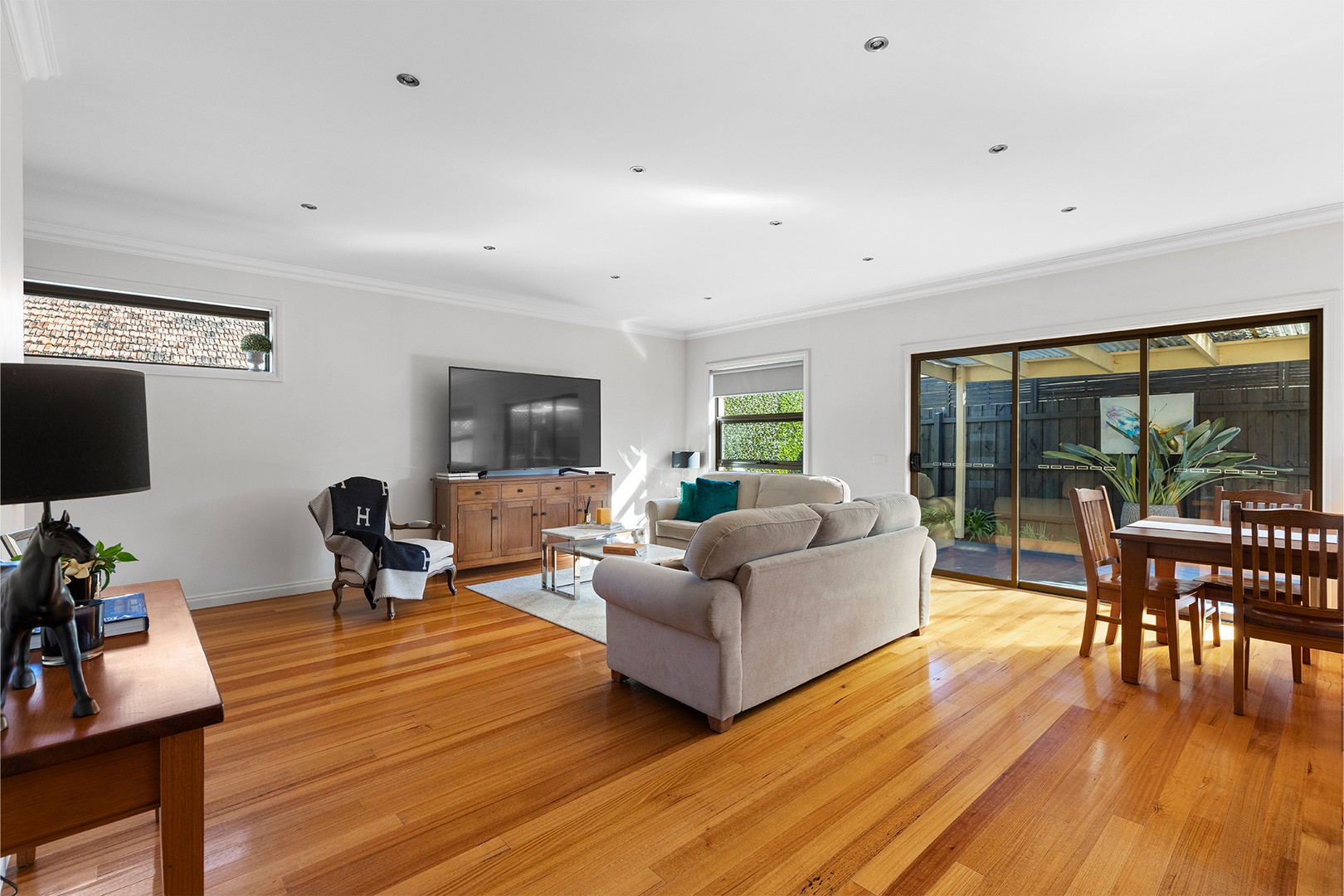 2/4 George Street, Reservoir, VIC 3073, Reservoir - Thumbnail 5
