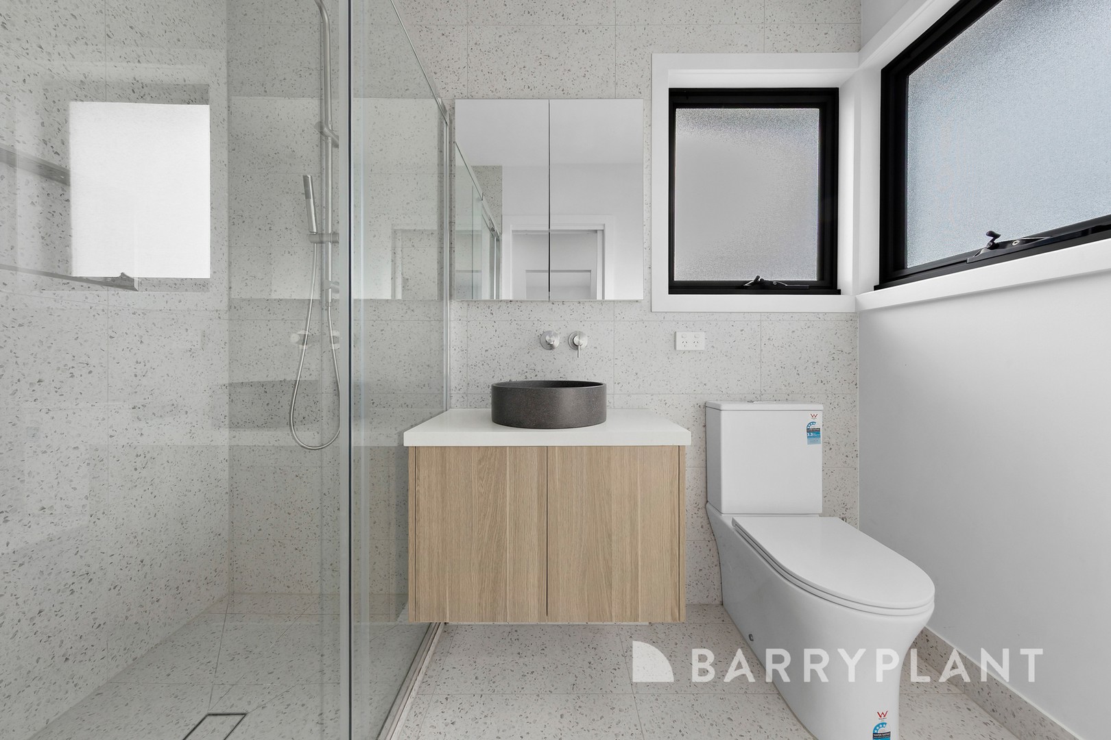 2/4 Helen Street, St Albans, VIC 3021, St Albans - Thumbnail 7