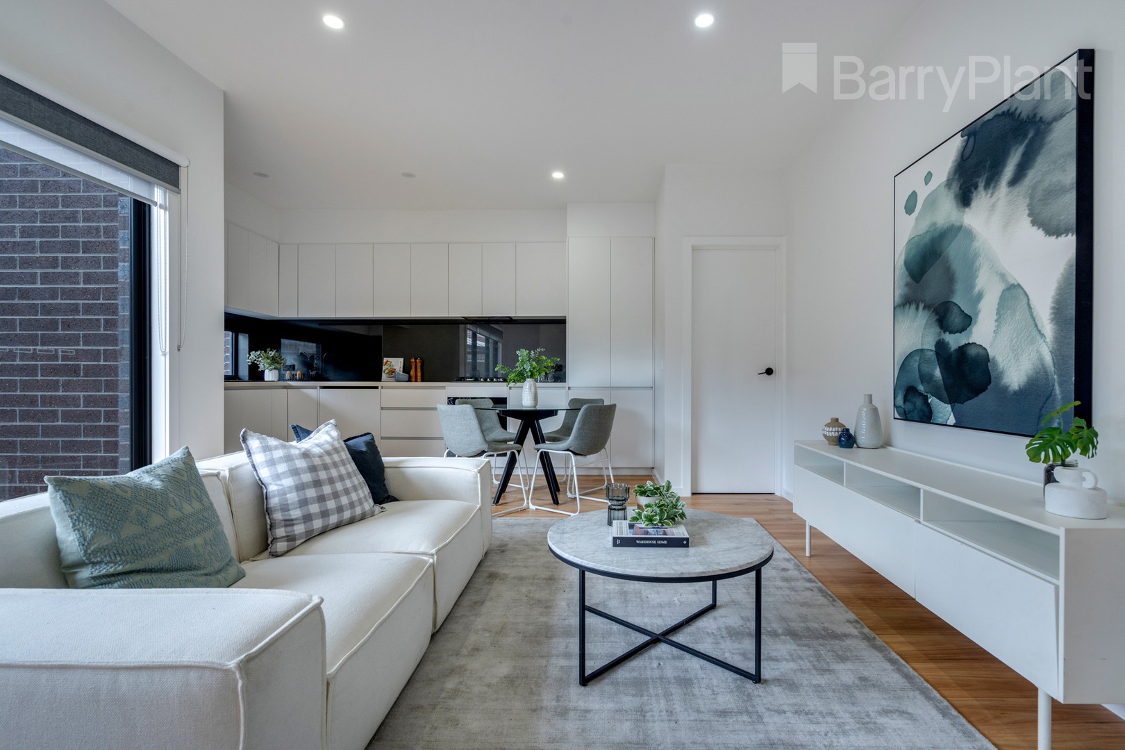 2/4 Mattea Court, Reservoir, VIC 3073, Reservoir - Thumbnail 2