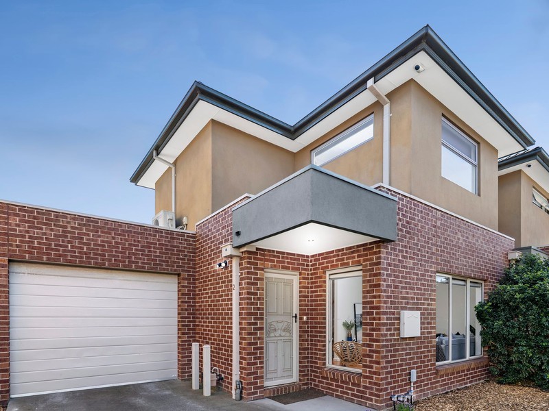 2/4 Omar Street, Maidstone, VIC 3012 - Image - 20/10/2025