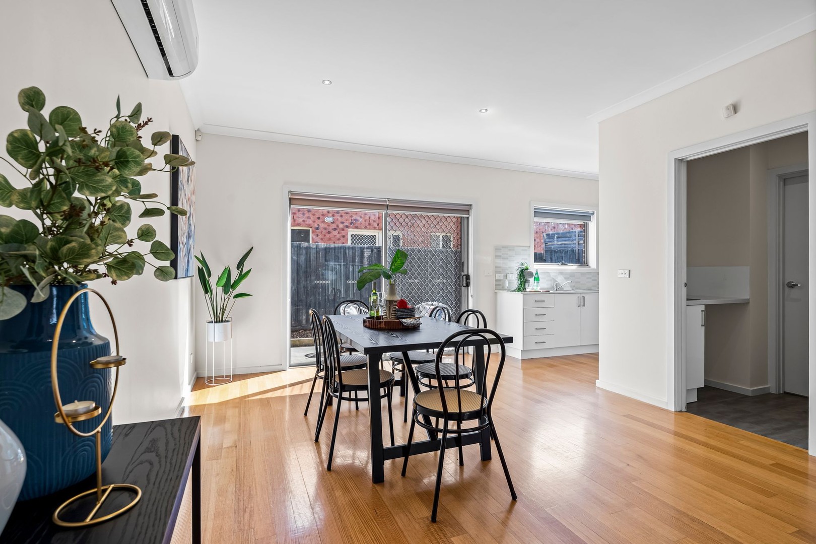 2/4 Omar Street, Maidstone, VIC 3012, Maidstone - Thumbnail 4