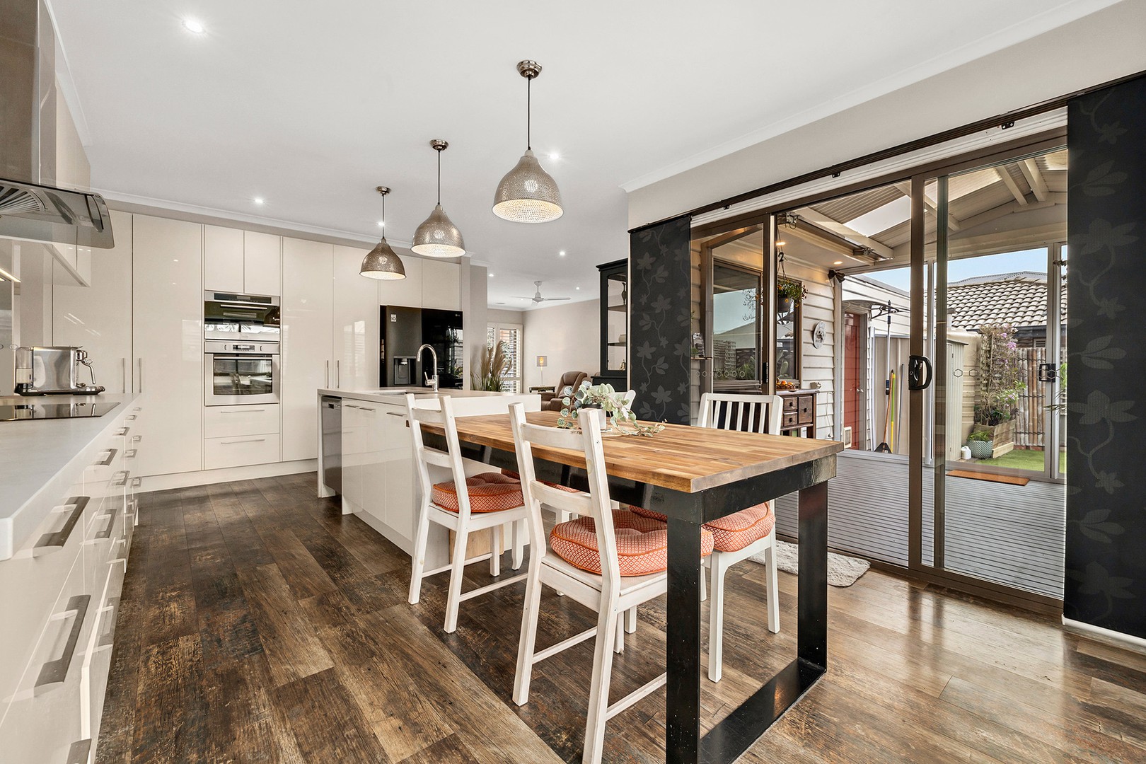 2/4 Orwil Street, Frankston, VIC 3199, Frankston - Thumbnail 2