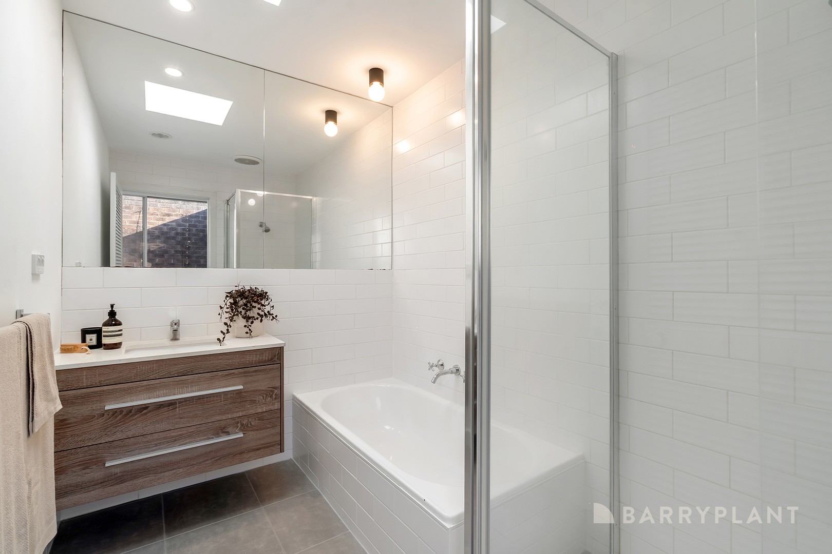 2/4 Pointside Avenue, Bayswater North, VIC 3153, Bayswater North - Thumbnail 7