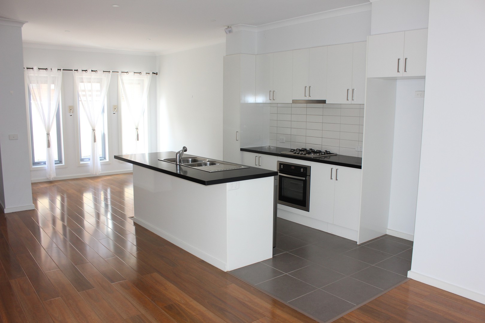 2/4 Tramoo Street, Lalor, VIC 3075, Lalor - Thumbnail 3