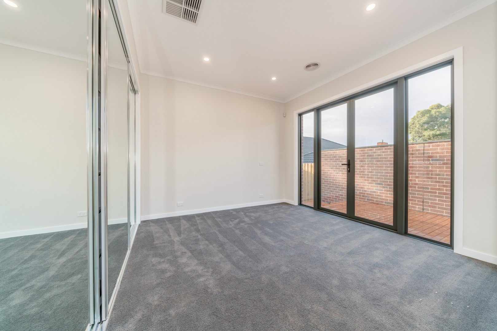 2/4 Uralla Street, Vermont, VIC 3133, Vermont - Thumbnail 4
